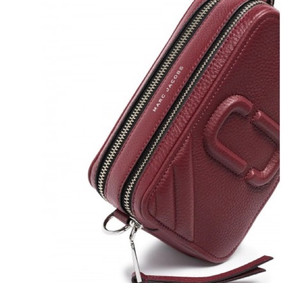 Marc Jacobs
The Moto Shot 21 shoulder bag - Picture 3 of 13